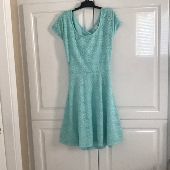 Baby blue dress - Picture 1 of 6